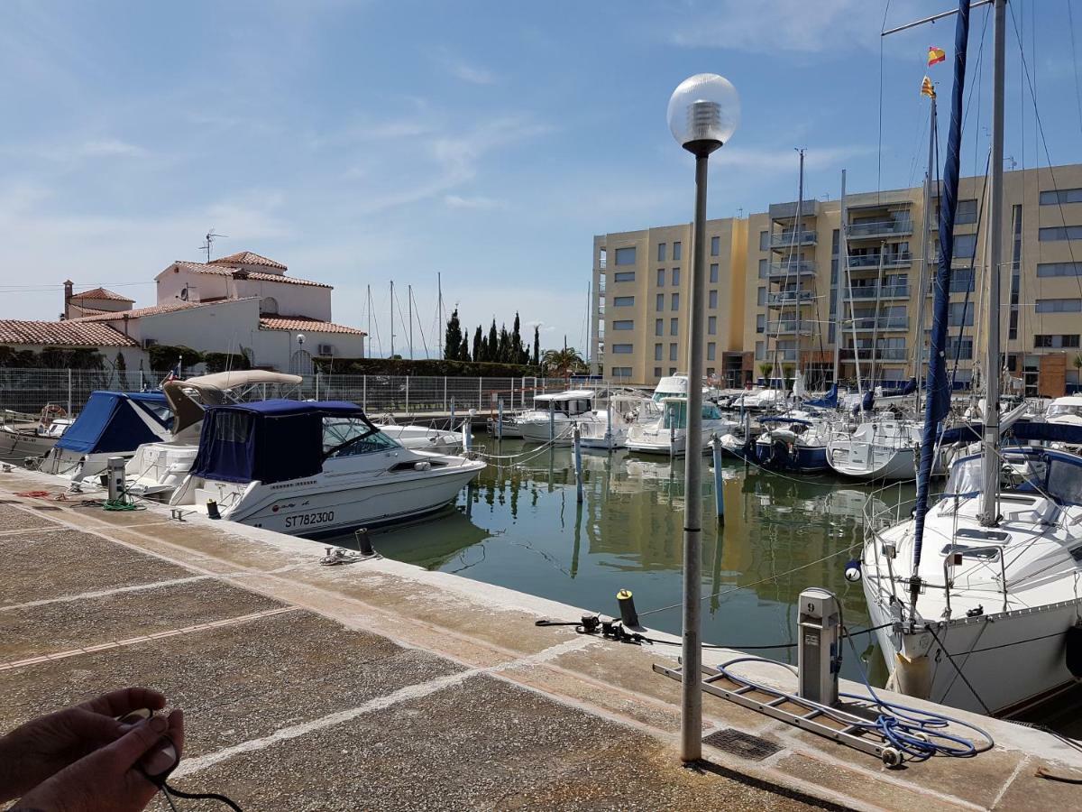 Marina 2 Διαμέρισμα Ρόζες Εξωτερικό φωτογραφία